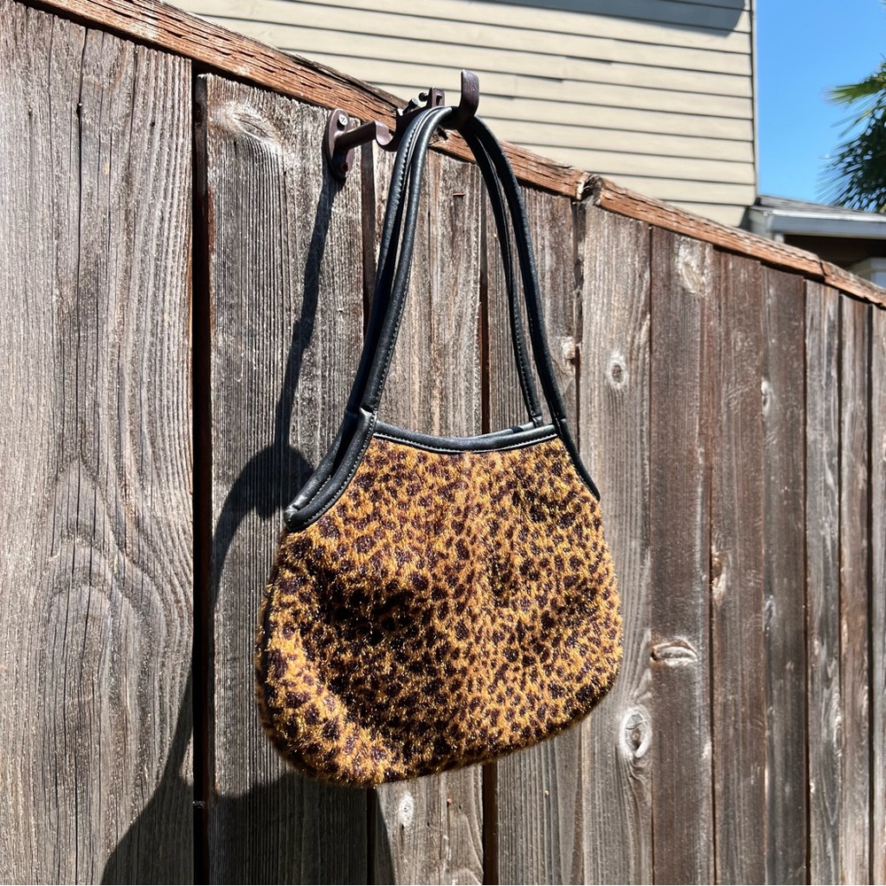 Maxx New York leopard print faux fur small handbag purse - Picture 2 of 10